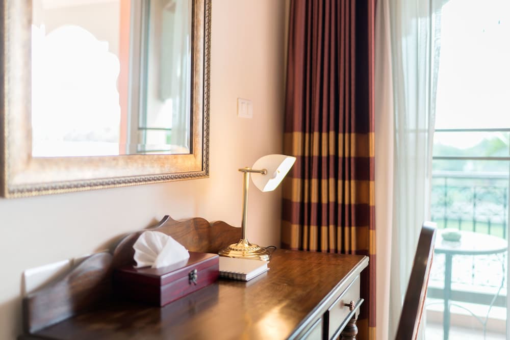 sheik istana hotel chiangmai