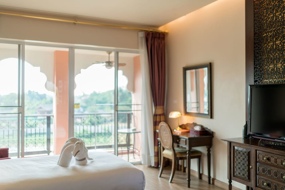 sheik istana hotel chiangmai