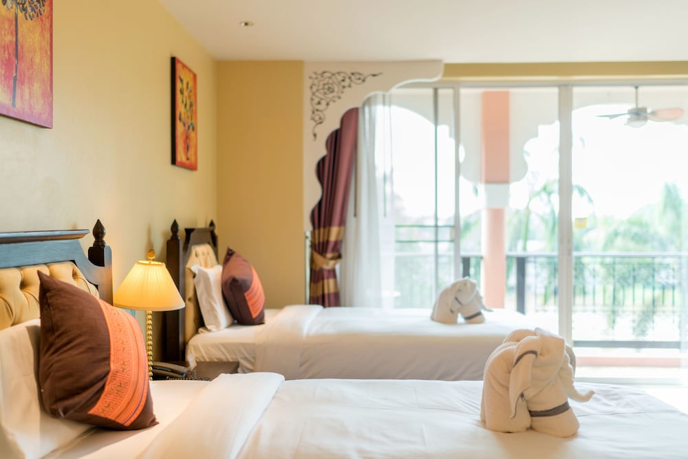 sheik istana hotel chiangmai