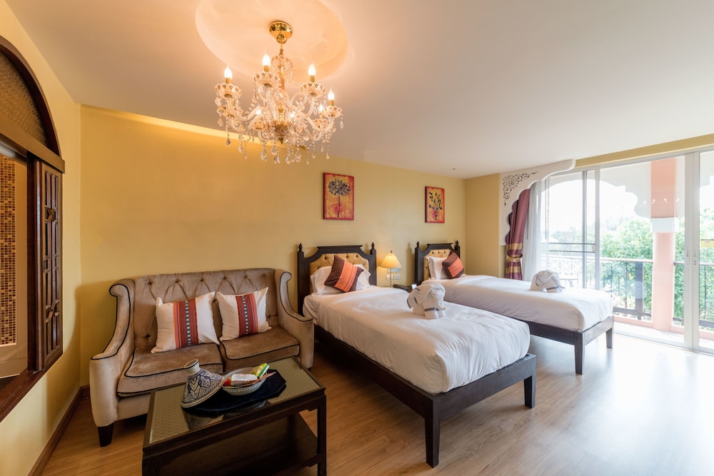 sheik istana hotel chiangmai