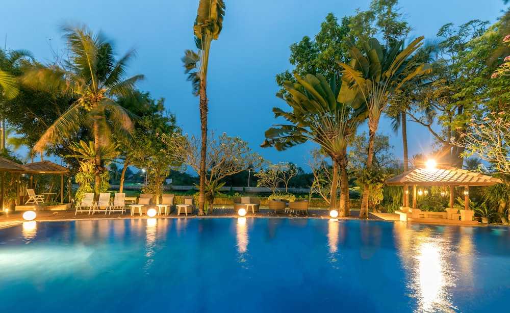 sheik istana hotel chiangmai