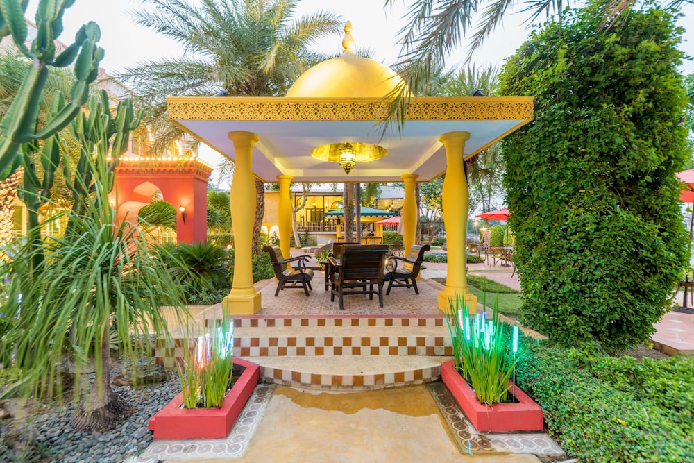 sheik istana hotel chiangmai