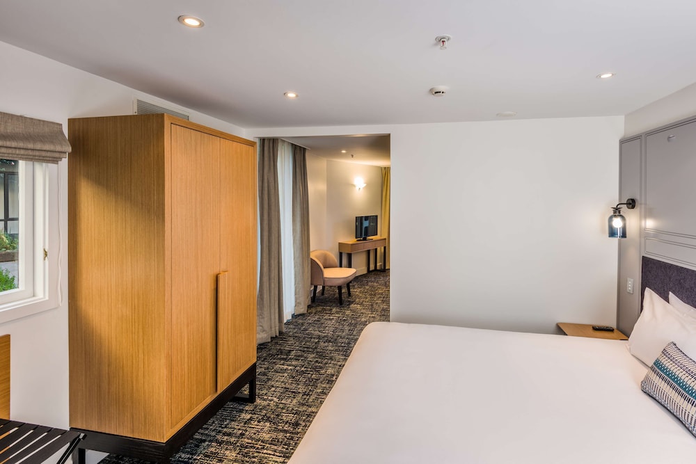 chateau on the park christchurch a doubletree by hilton
