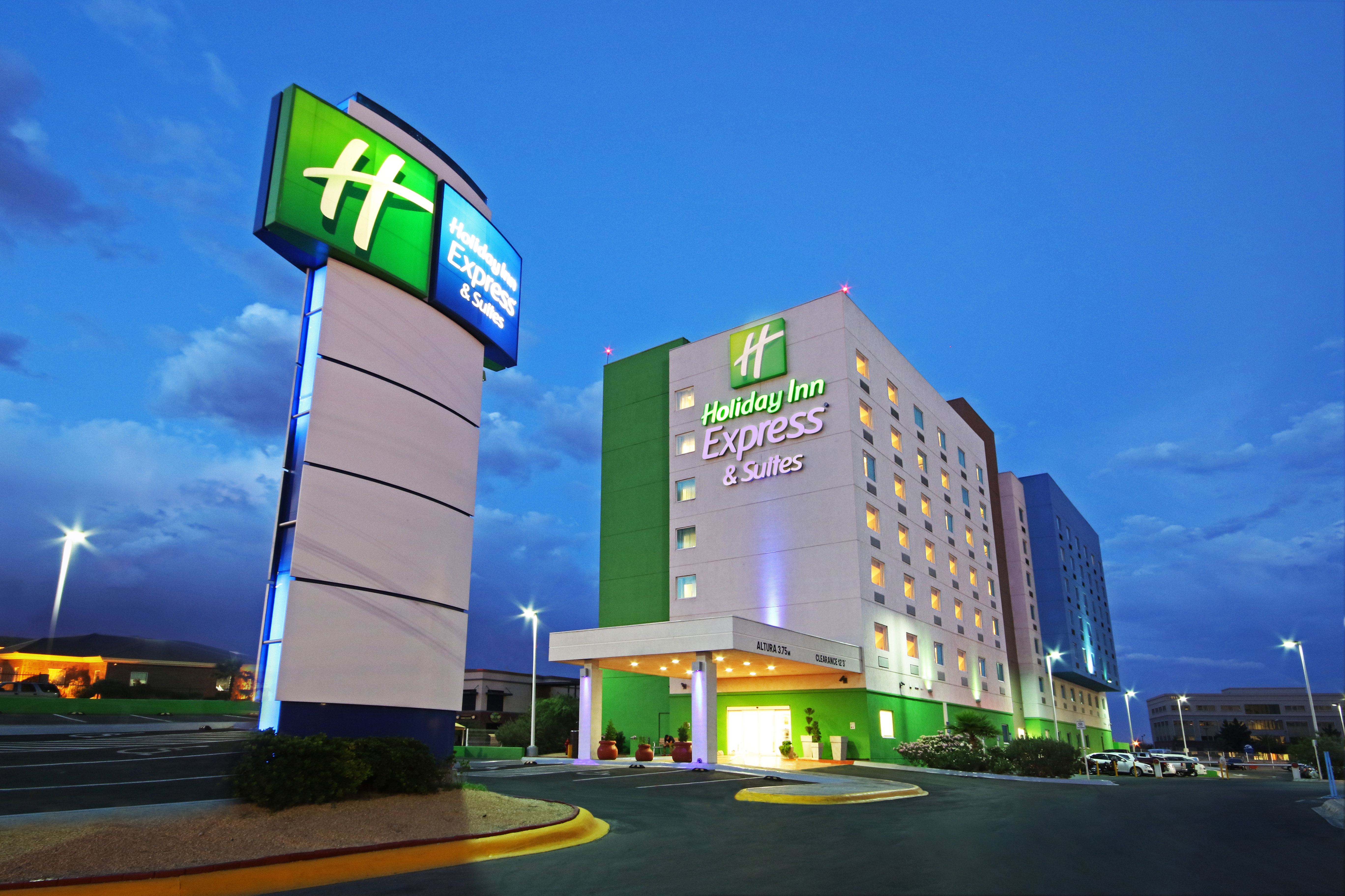 holiday inn express and suites cd juarez las misiones