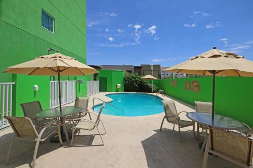 holiday inn express and suites cd juarez las misiones