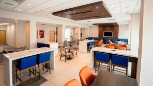 holiday inn express and suites cd juarez las misiones