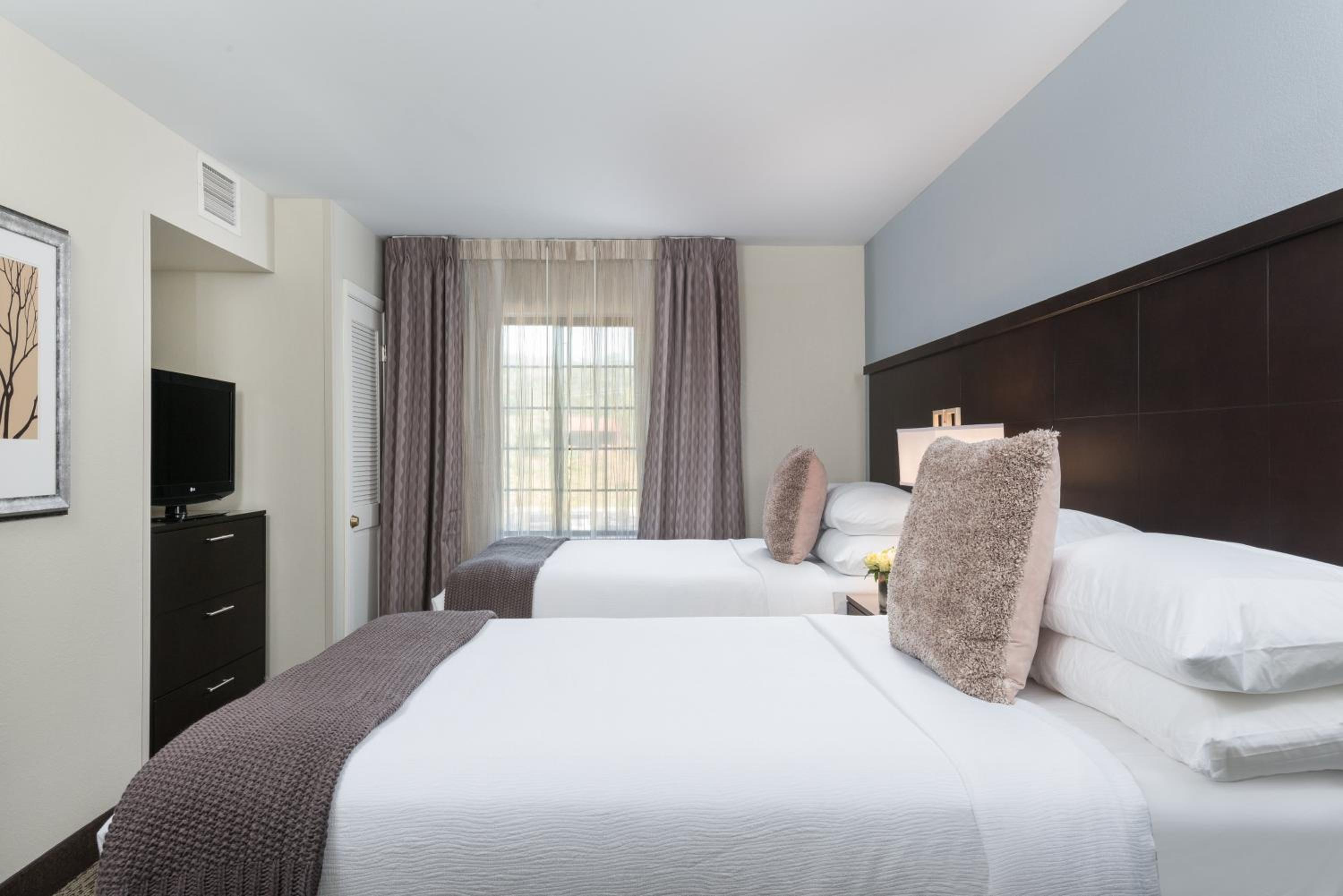 staybridge suites chantilly dulles airport by ihg