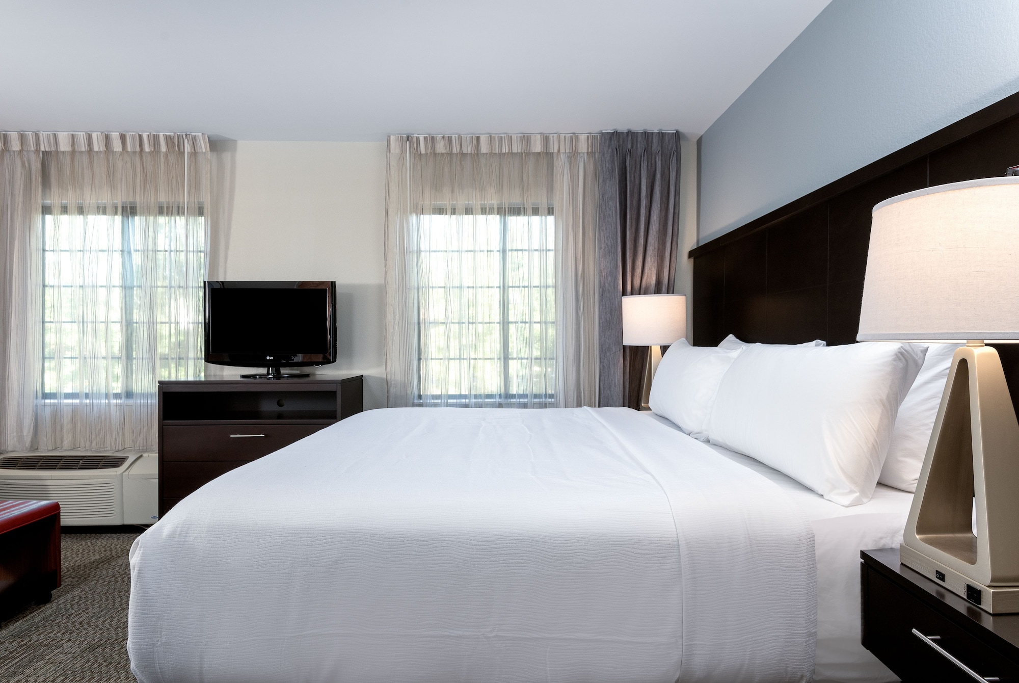 staybridge suites chantilly dulles airport by ihg