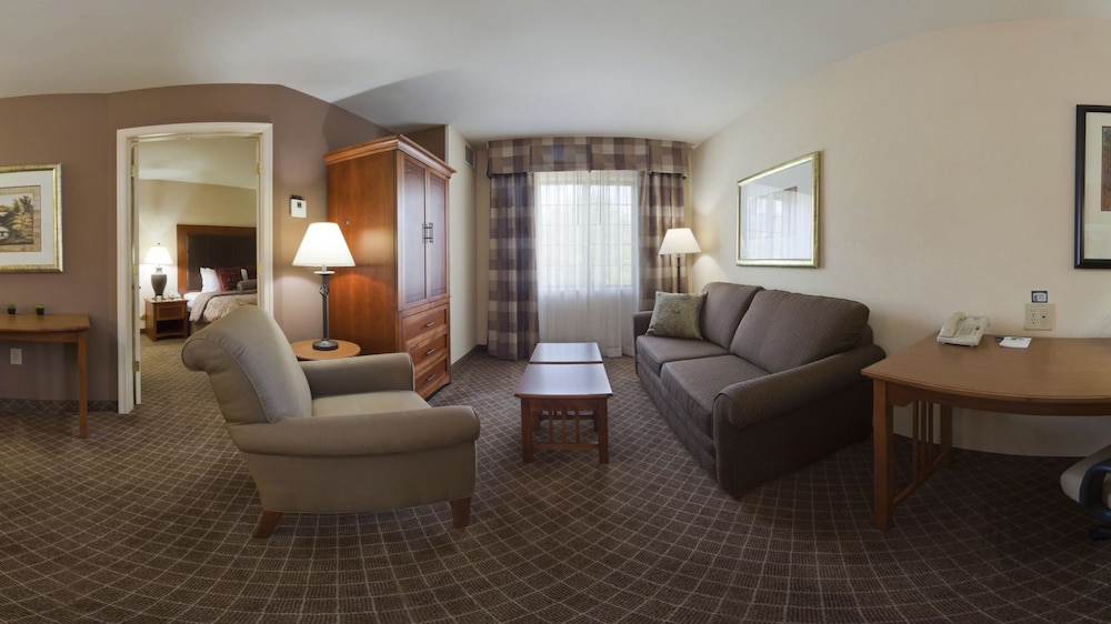 staybridge suites chantilly dulles airport by ihg
