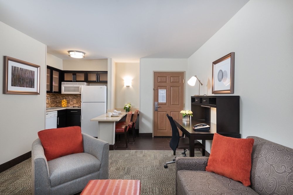 staybridge suites chantilly dulles airport by ihg