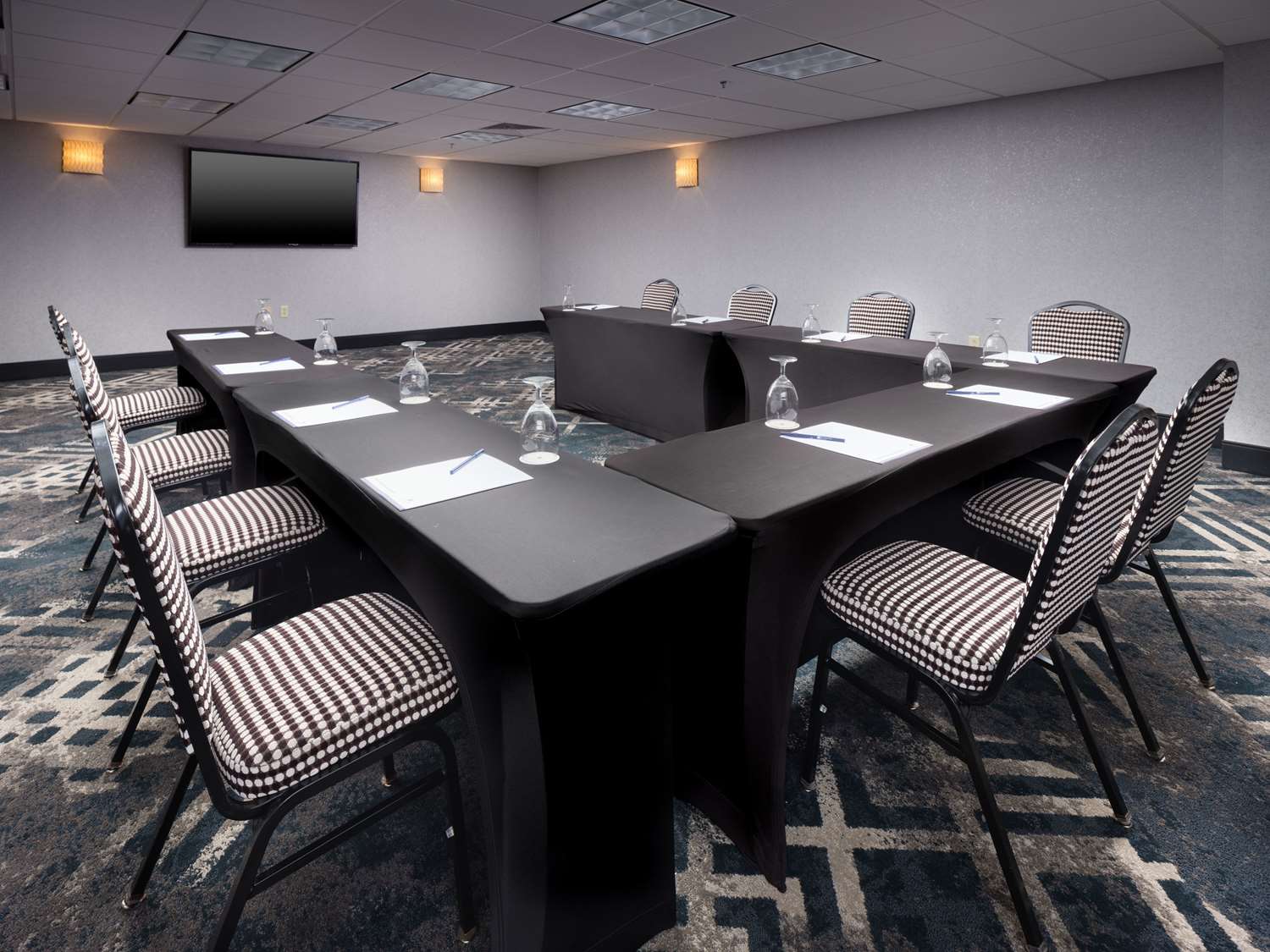 doubletree by hilton hotel chattanooga downtown