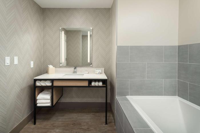 hilton garden inn chattanooga hamilton place