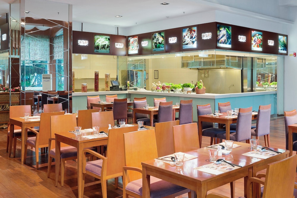 holiday inn chengdu century city westtower by ihg