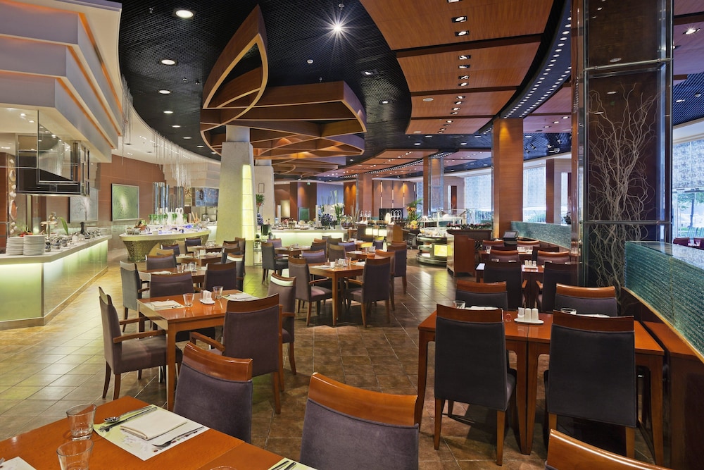 holiday inn chengdu century city westtower by ihg