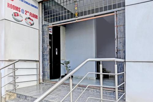 hotel o sri sai sevalal comforts