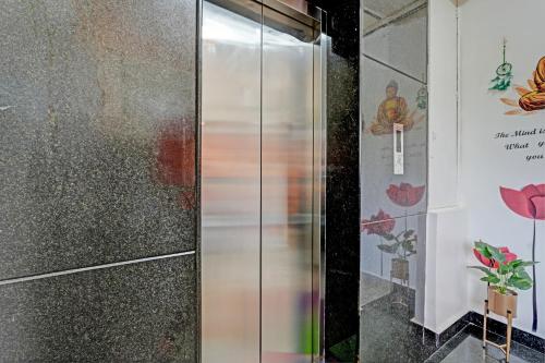 hotel o sri sai sevalal comforts