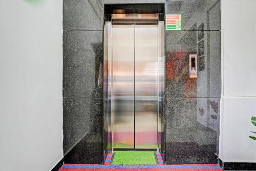 hotel o sri sai sevalal comforts