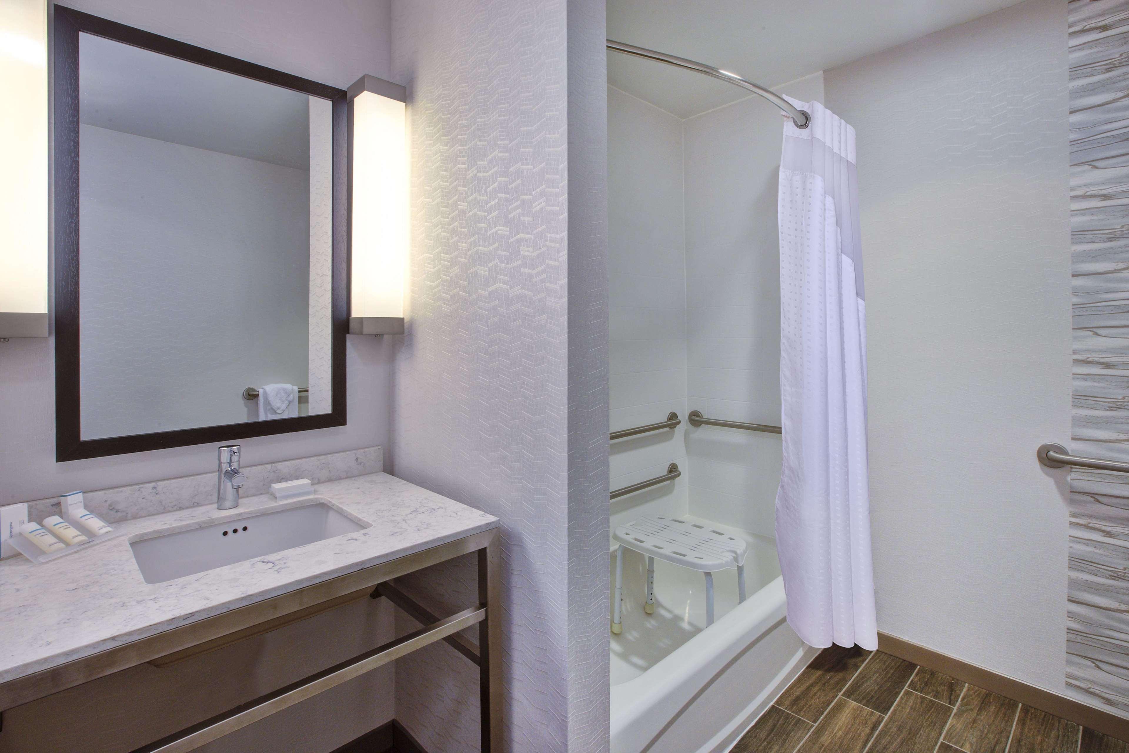 hilton garden inn chesterton