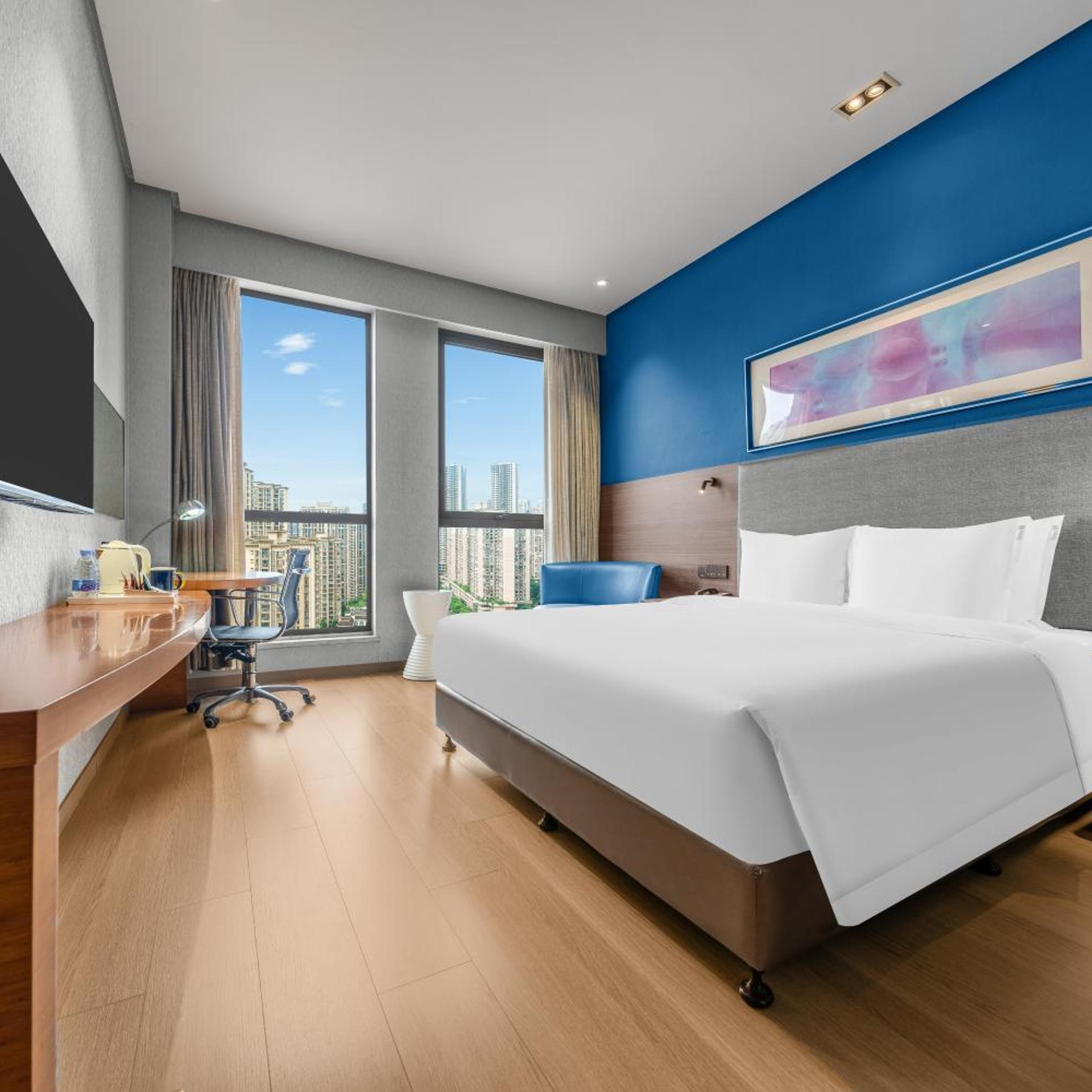 holiday inn express chongqing guanyinqiao by ihg