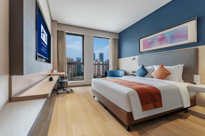 holiday inn express chongqing guanyinqiao by ihg