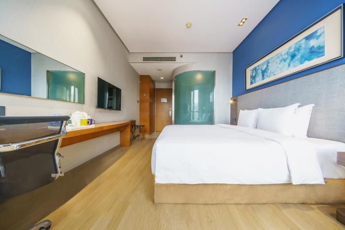 holiday inn express chongqing guanyinqiao by ihg