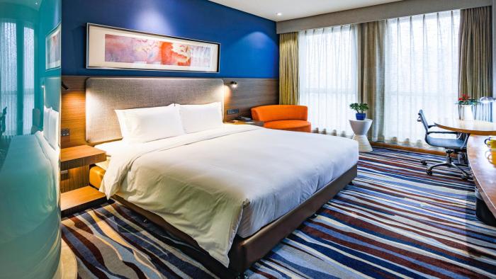 holiday inn express chongqing guanyinqiao by ihg