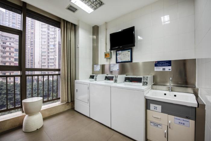 holiday inn express chongqing guanyinqiao by ihg
