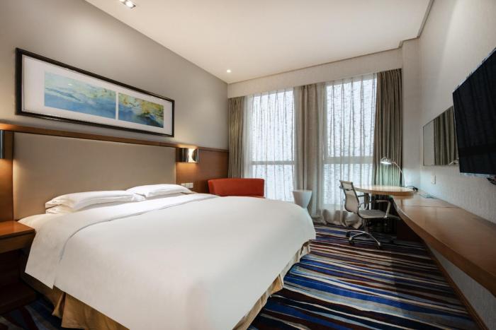 holiday inn express chongqing guanyinqiao by ihg