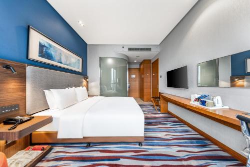 holiday inn express chongqing guanyinqiao by ihg
