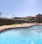Days Inn By Wyndham Cincinnati East,Cincinnati>>Cherry Grove,2 star