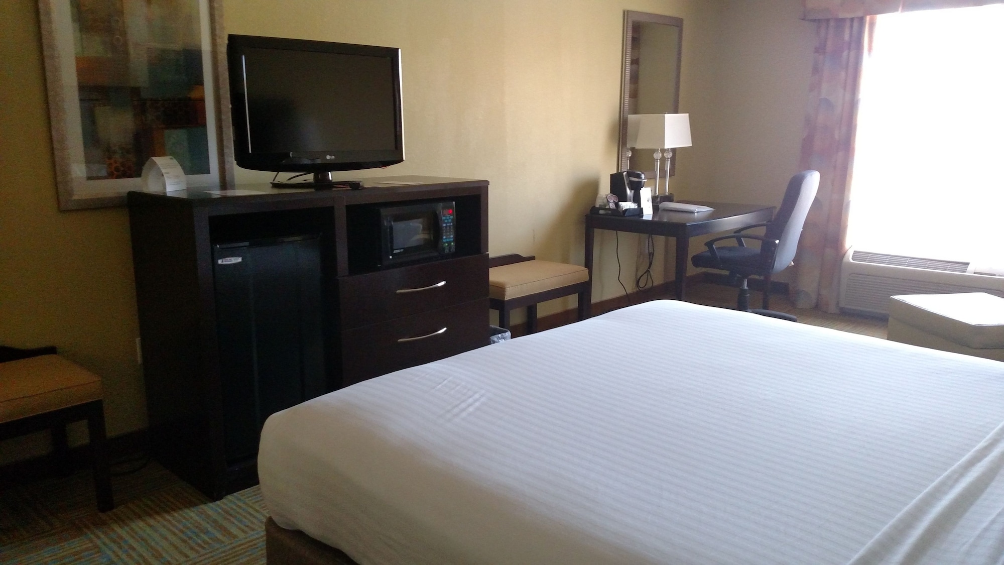 holiday inn express hotel and suites perry by ihg