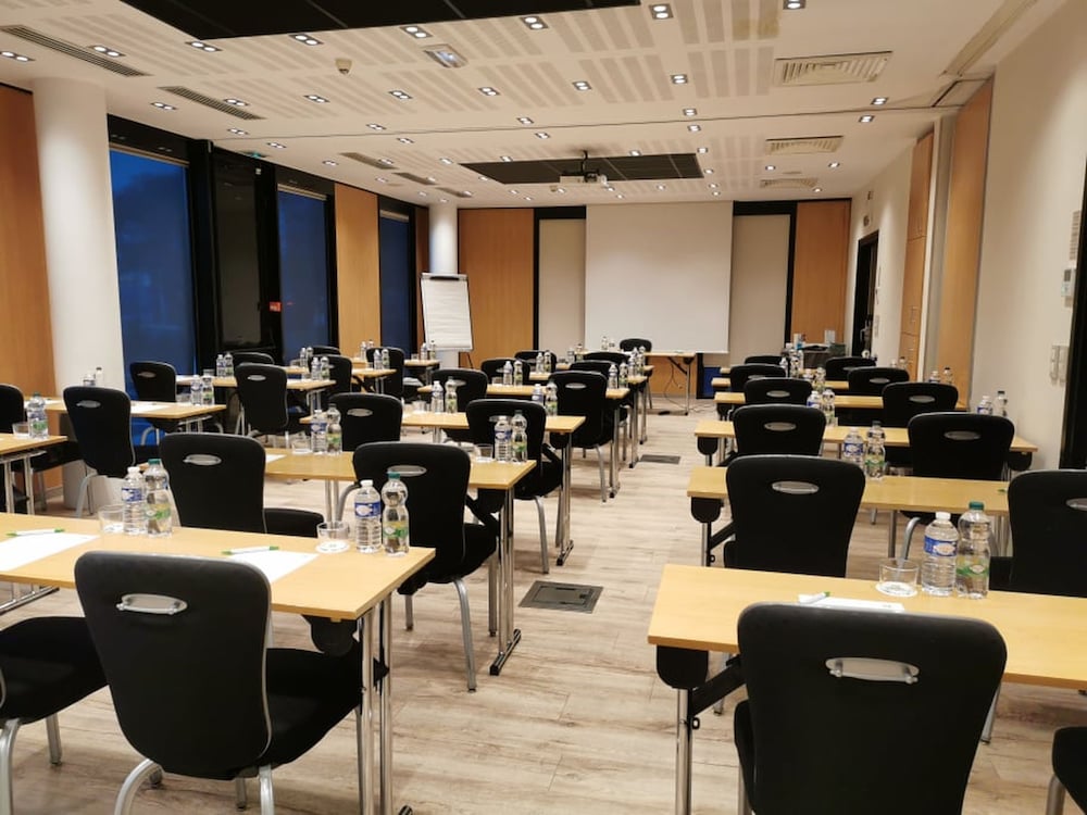 holiday inn bordeaux sud pessac by ihg