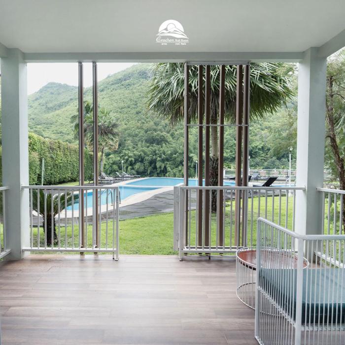 erachon raft resort