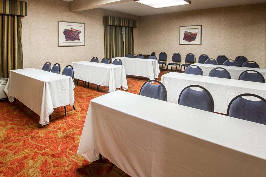 comfort inn i 10 west at 51st ave