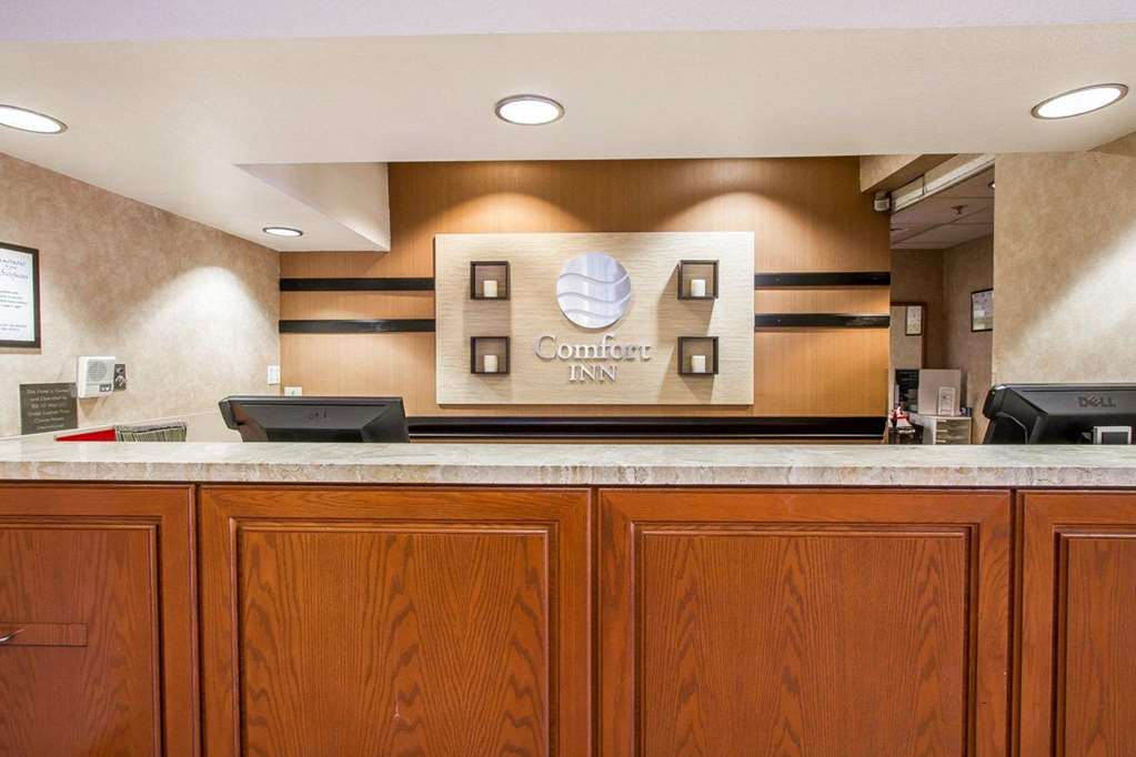 comfort inn i 10 west at 51st ave