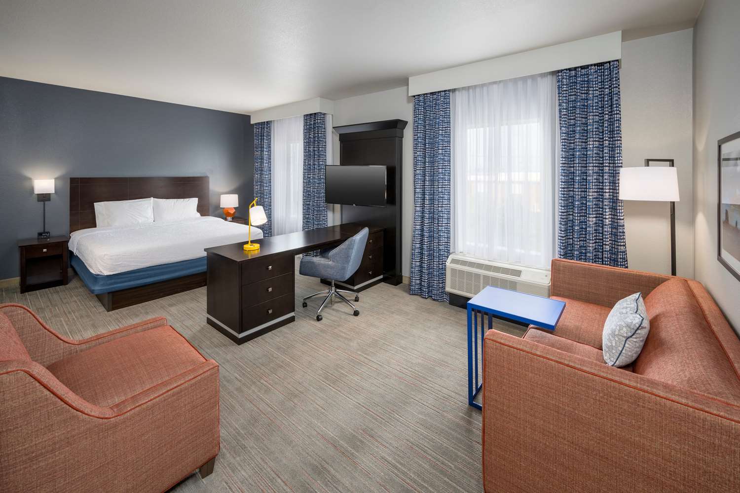 hampton inn and suites phoenix north happy valley