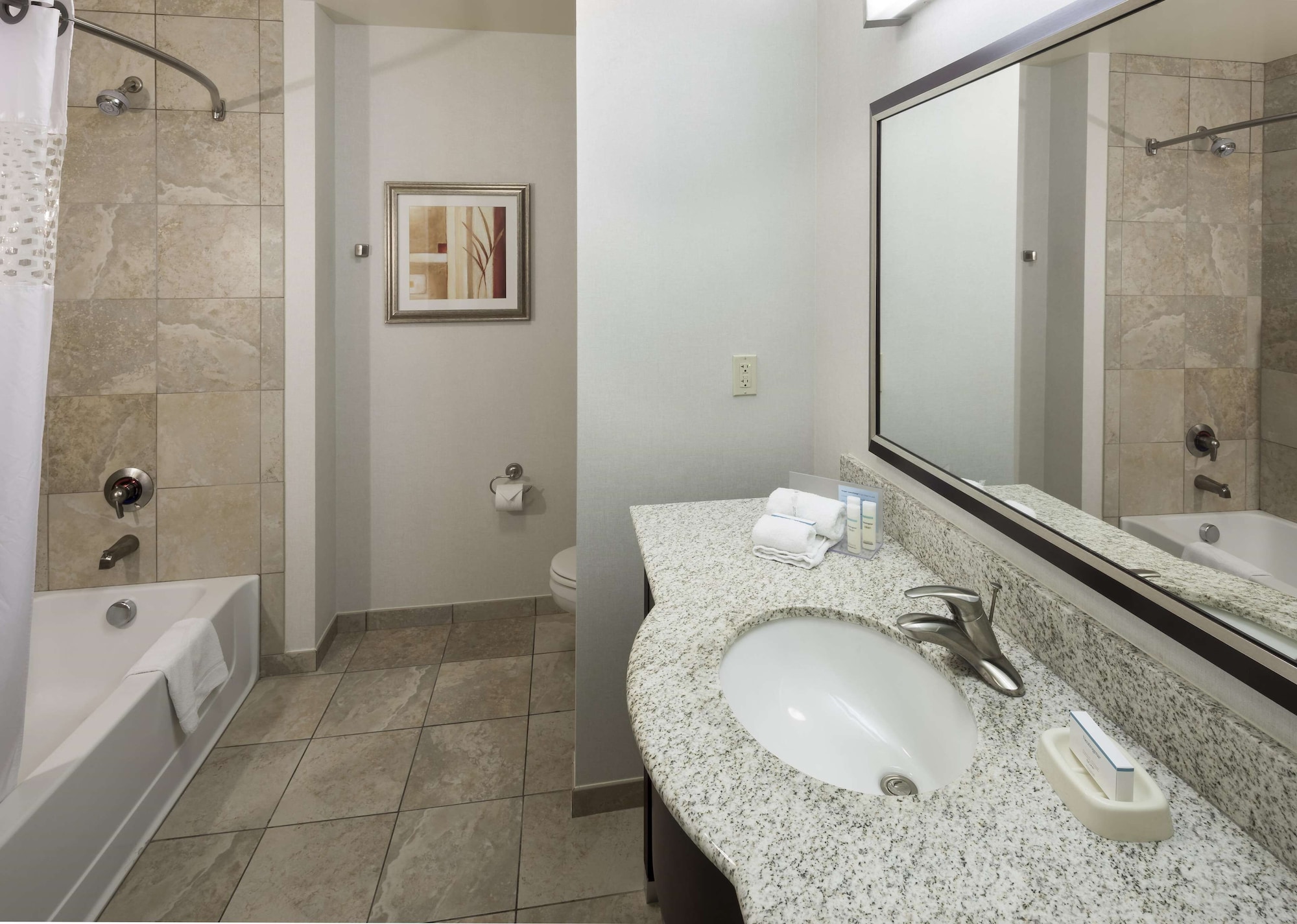 hampton inn and suites phoenix north happy valley