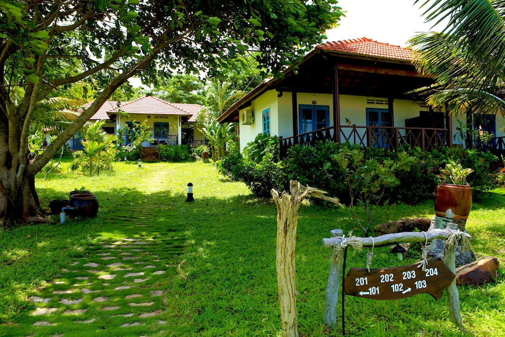 phu quoc eco beach resort