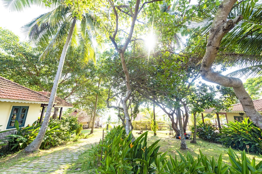 phu quoc eco beach resort