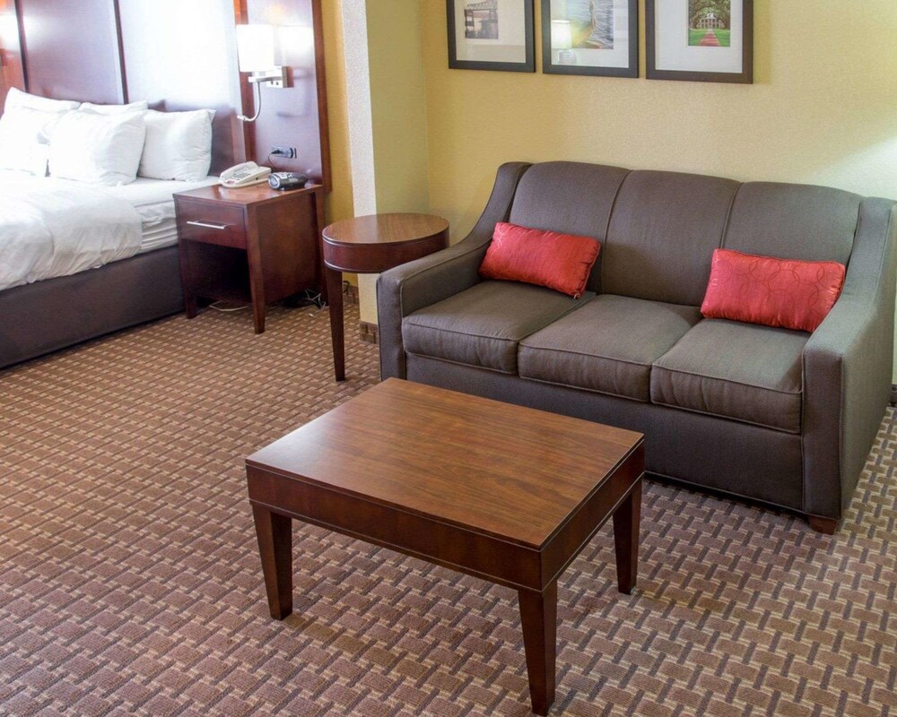 comfort suites port allen baton rouge