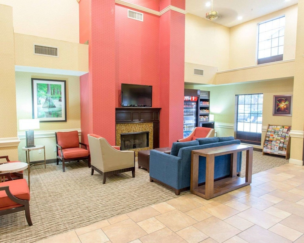 comfort suites port allen baton rouge