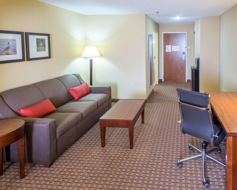 Comfort Suites Port Allen - Baton Rouge,Louisiana>>Baton Rouge,3 star