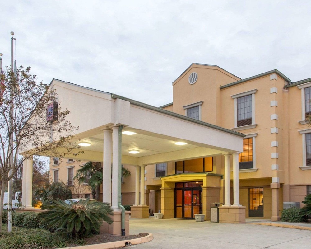 comfort suites port allen baton rouge