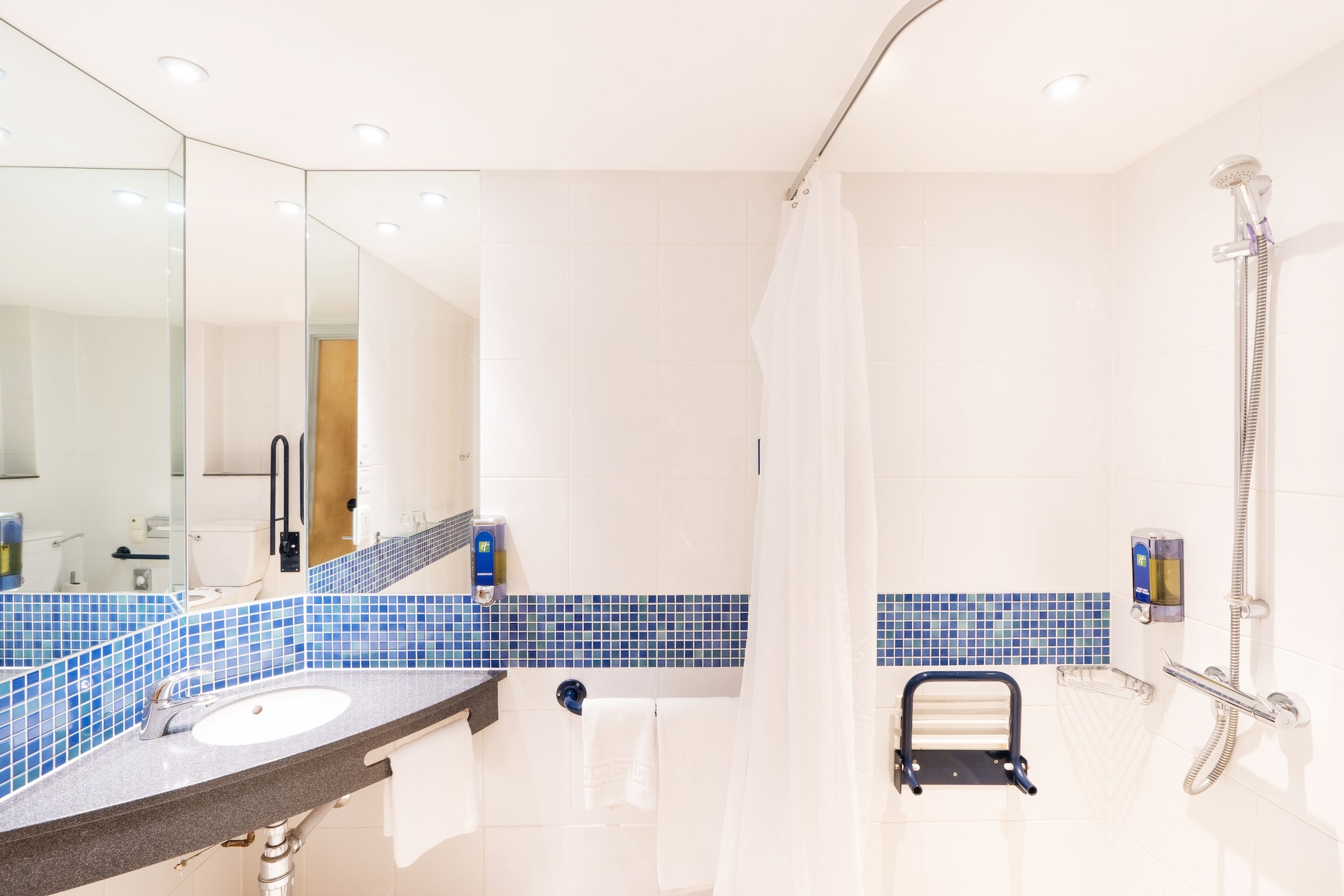 holiday inn express dundee by ihg