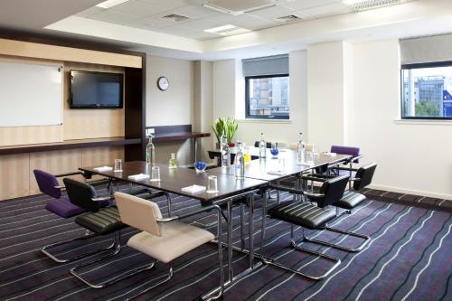 holiday inn express dundee by ihg