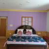 la tsas guest house