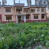 la tsas guest house