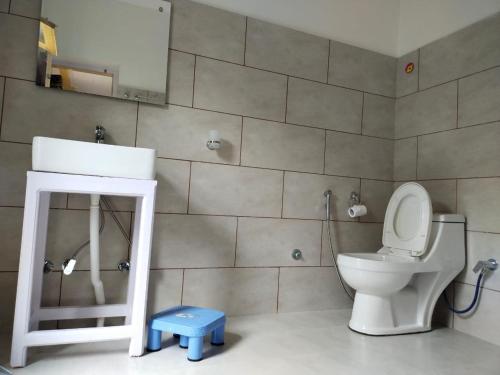 la tsas guest house
