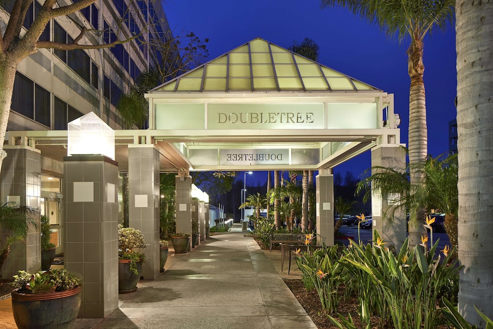 doubletree by hilton lax el segundo