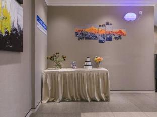 home inn plus lijiang old town